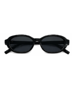 All black version med clean streetwear look og timeless attitude.